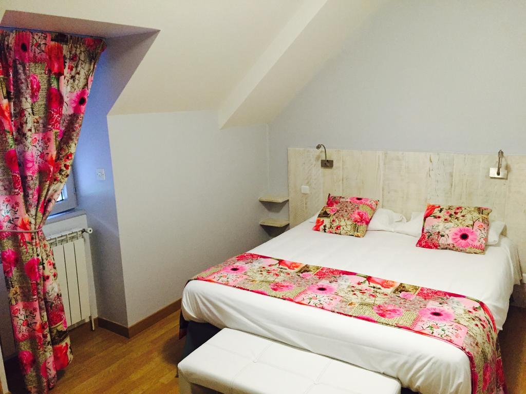 Hotel & Spa Rodier Campagnac  Phòng bức ảnh